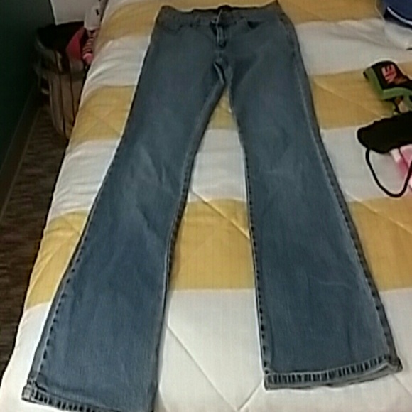 Jeans - Picture 1 of 3