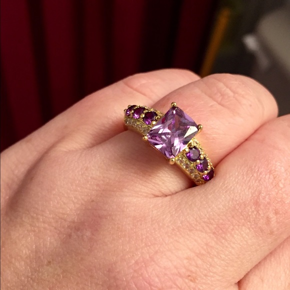 Purple tanzanite ring - Picture 2 of 2