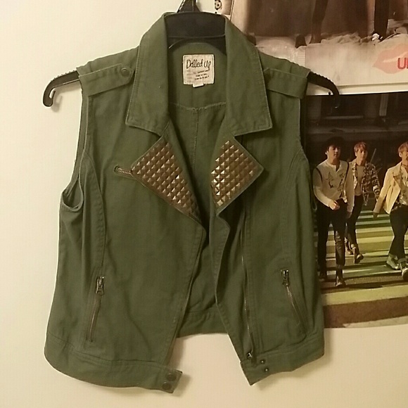 Studded Zip Up Vest Navy Green