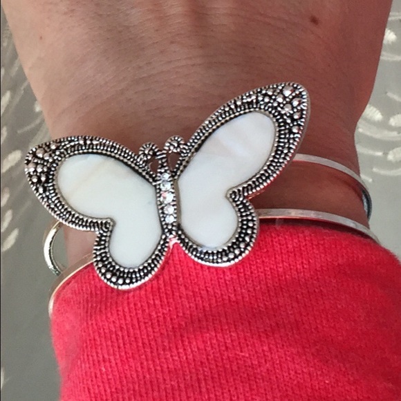 Mother-Of-Pearl Butterfly Bracelet