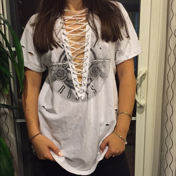 LF Tops - Guns and roses distressed tee with lace up