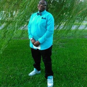 Meet your Posher, Dejhon