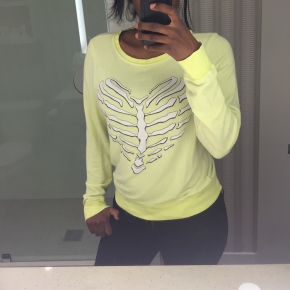 WILDFOX Heart Skeleton Sweater - Picture 2 of 2