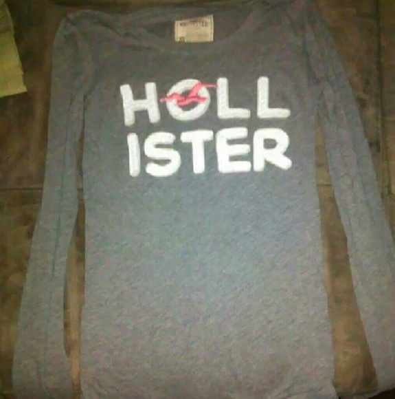 Hollister shirt