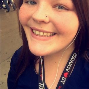 Meet your Posher, April