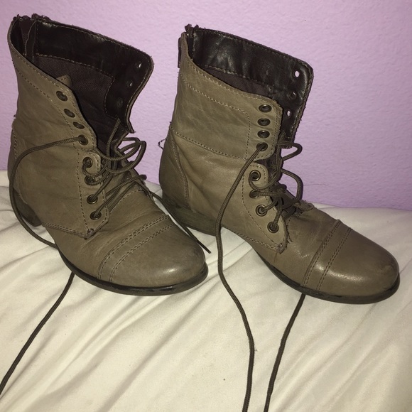 Combat boots - Picture 1 of 2