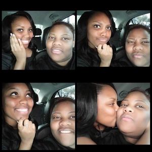 Meet your Posher, Alexis