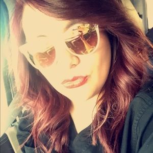 Meet your Posher, Mariela