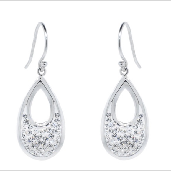 Beautiful Pendant & Earrings w/Swarovski Crystals - Picture 2 of 4