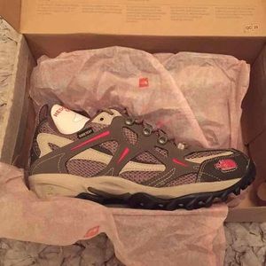 New North Face HEDGEHOG GTX XCR