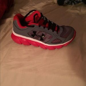 Under armour boys shoes