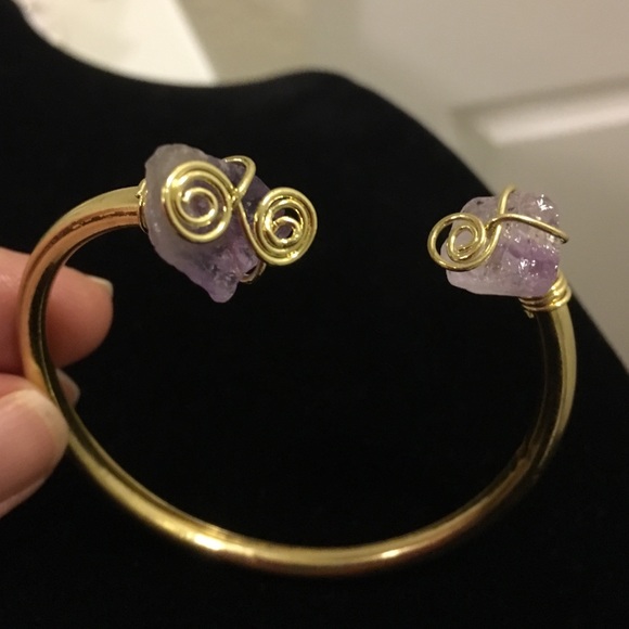 Purple Gemstone Bracelet. - Picture 3 of 4