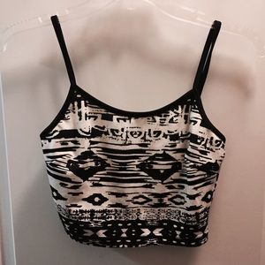 Sans Souci Black & White Printed Crop Top