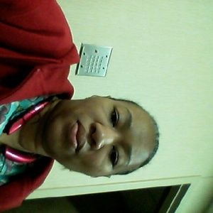 Meet your Posher, Altisha