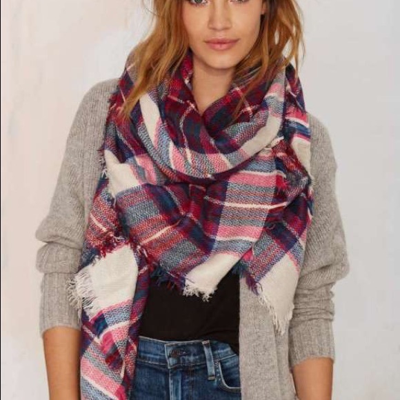 Nasty Gal Accessories - Nasty Gal plaid scarf