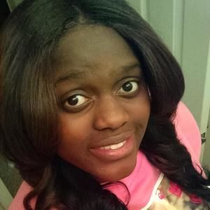 Meet your Posher, Tiara