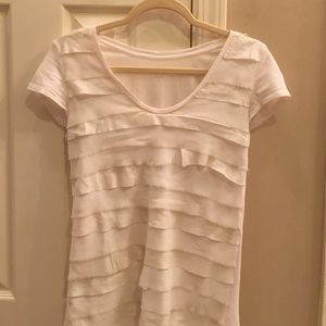 MAKE ME AN OFFER🌷🌷🌷Ann Taylor Loft Shirt