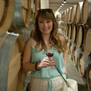 Meet your Posher, Angela