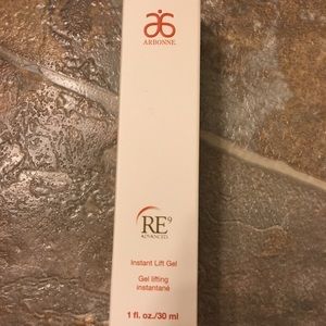Arbonne instant lift gel. New. Unopened.