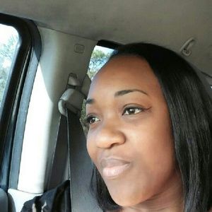 Meet your Posher, Adonica