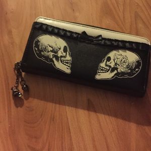 Skull wallet