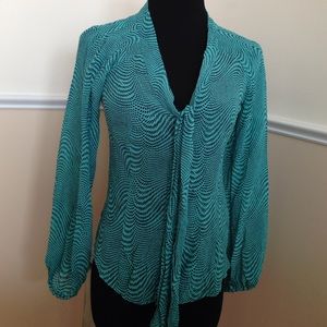Turquoise/dark blue blouse