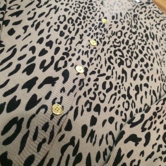 cheetah print cardigan! never worn!! - Picture 3 of 3