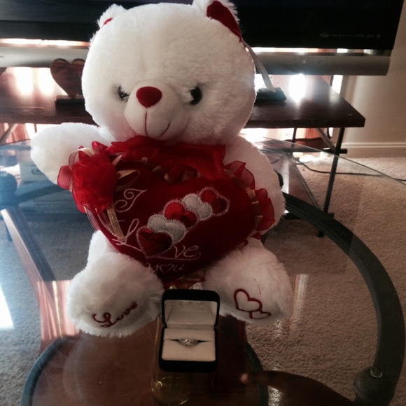 Kay Jewelers Diamond Promise Ring - Picture 3 of 4