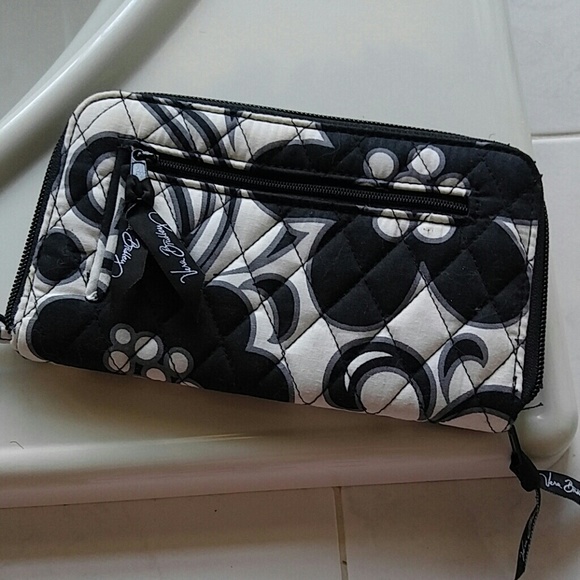 Vera Bradley Handbags - Vera Bradley " Night & Day" wallet. Great conditio