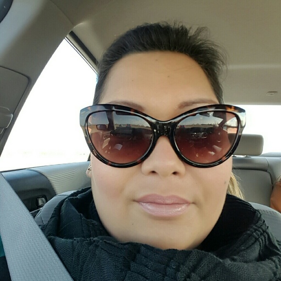 Meet your Posher, Min - Picture 1 of 1