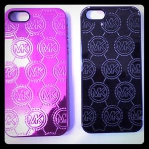 ❌SOLD in bundle❌Michael Kors 5/5s iPhone cases