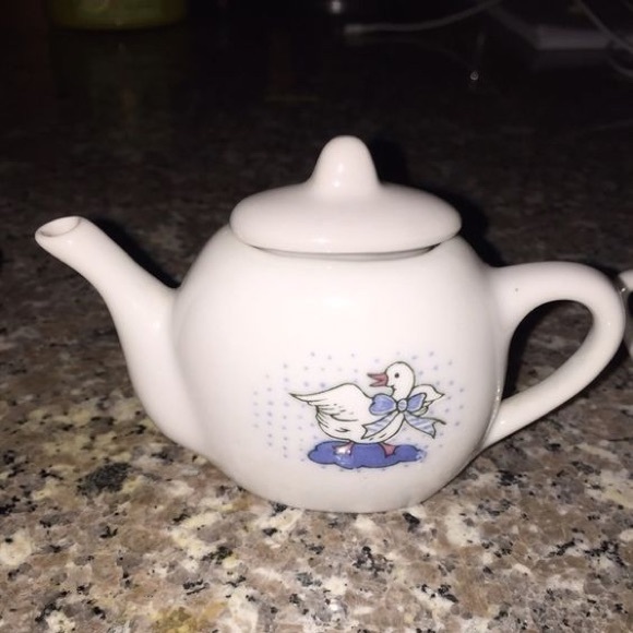 Vintage Porcelain Miniature Tea Set w/ Blue Ducks - Picture 1 of 3