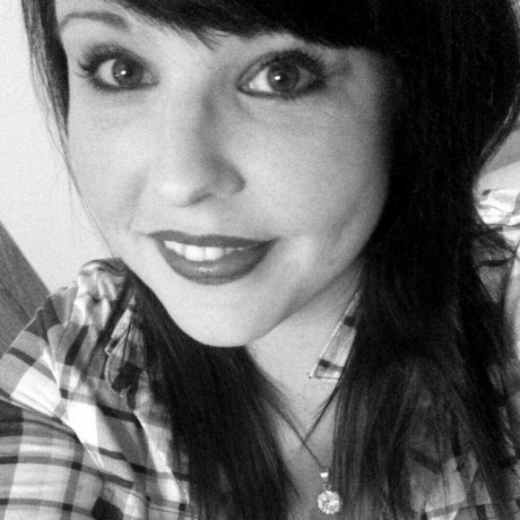 Meet your Posher, Joni - Picture 1 of 1