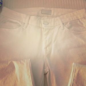 White mother jeans
