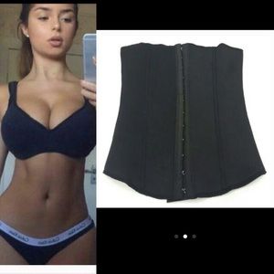 Waist trainer size large black
