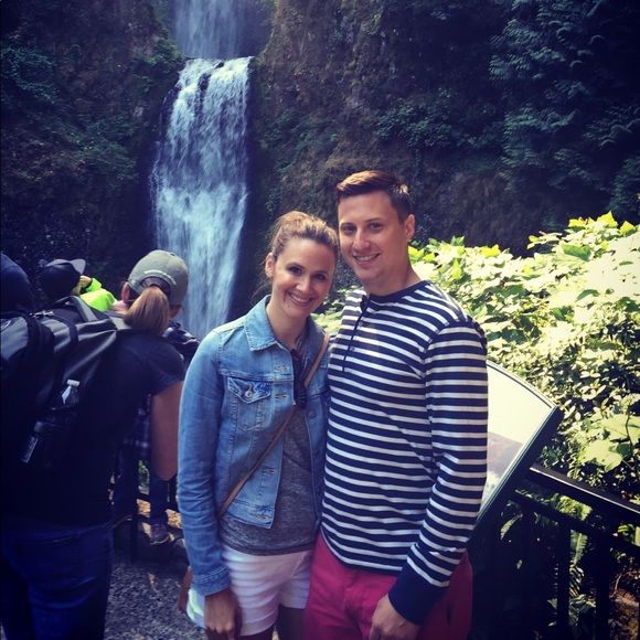 Meet Your Posher, Alyse! - Picture 3 of 4