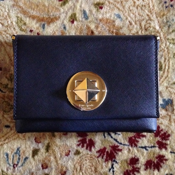 kate spade Handbags - Kate Spade navy Sally Newbury Lane crossbody NWT