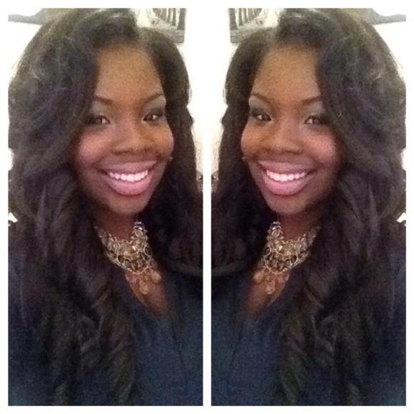 Meet your Posher, Jalesa