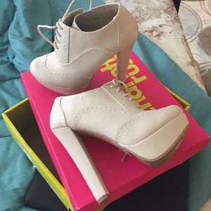 Charlotte Russe boots