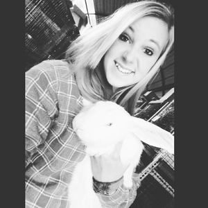 Meet your Posher, Megan