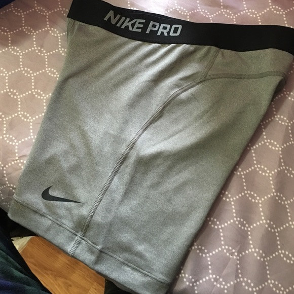 Nike Nike pro