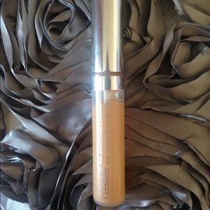 Clinique concealer SOLD