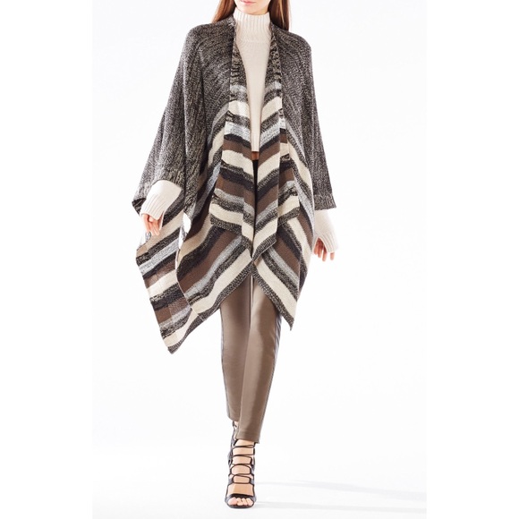 BCBGMaxAzria Sweaters - ✨HP✨Bcbg Max Azria striped casual chic poncho