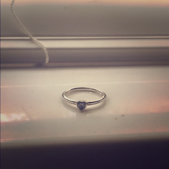 Pandora Ring