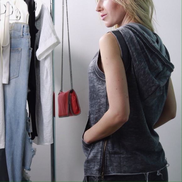 SOLDOUT11thStreet - Picture 3 of 4