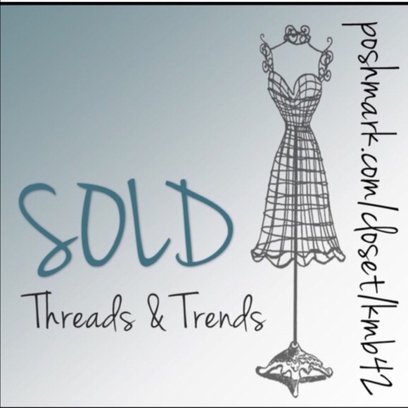 Threads & Trends Dresses & Skirts - Black Maxi Dress