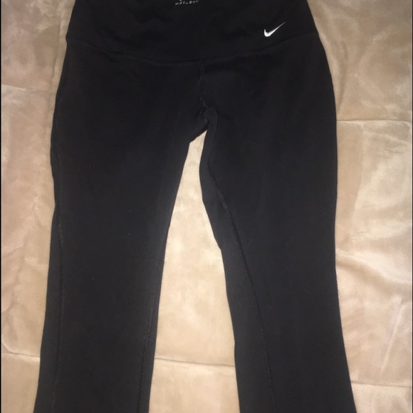 NIKE DRI FIR LEGGINGS