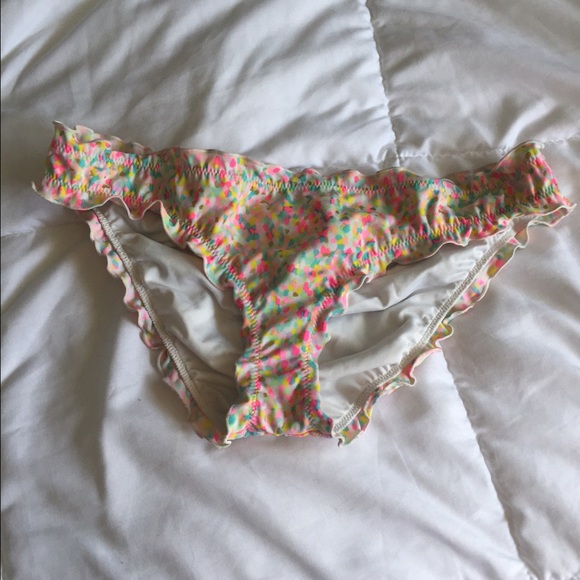 PINK Victoria's Secret Other - Cheeky bottoms