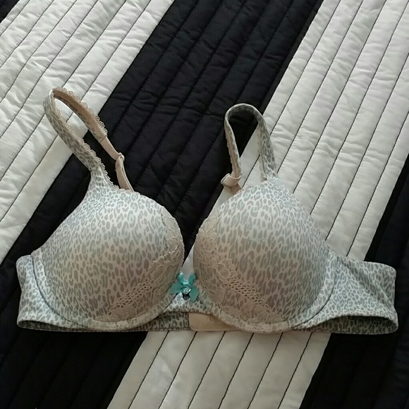 Victorias Secret 34B
