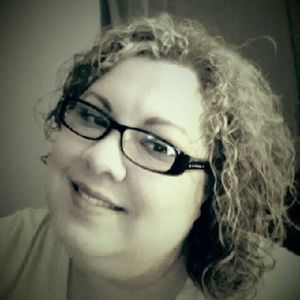 Meet your Posher, Sandy